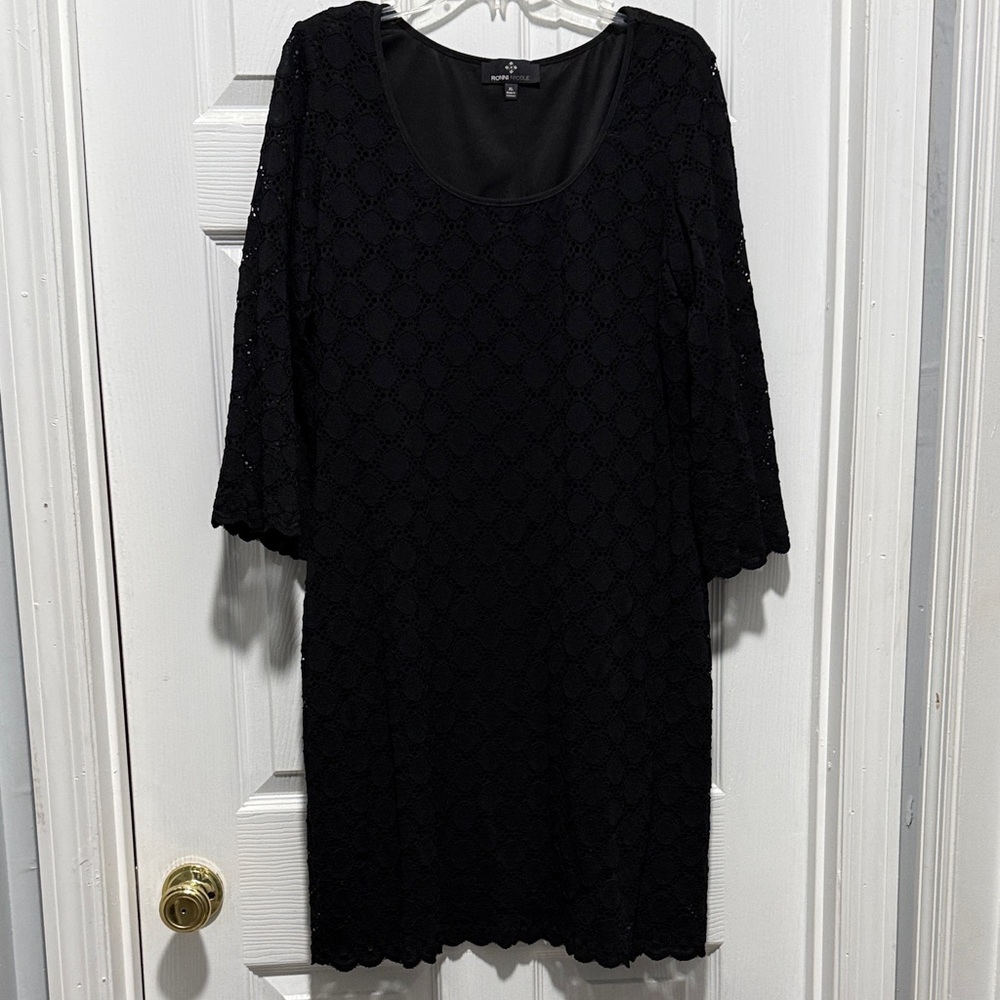Ronni Nicole Black Lace 3/4 Sleeve Dress